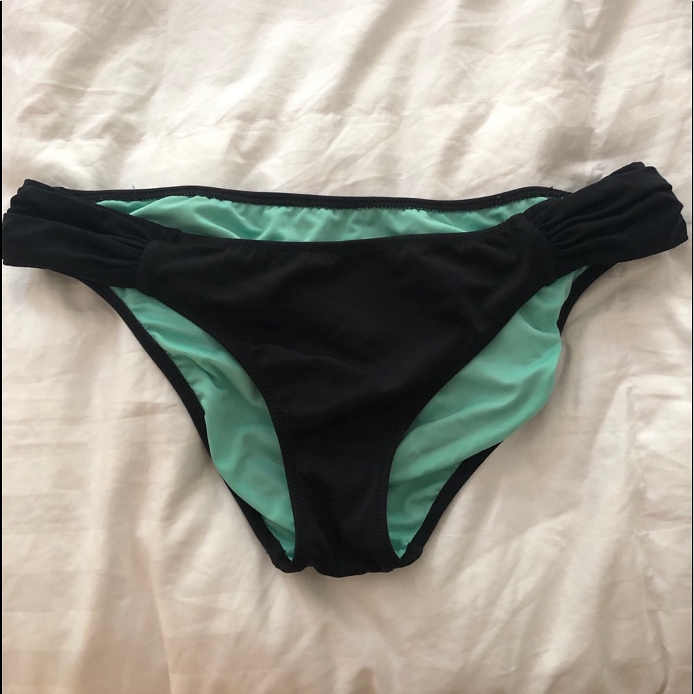 Shade and shore bikini bottoms